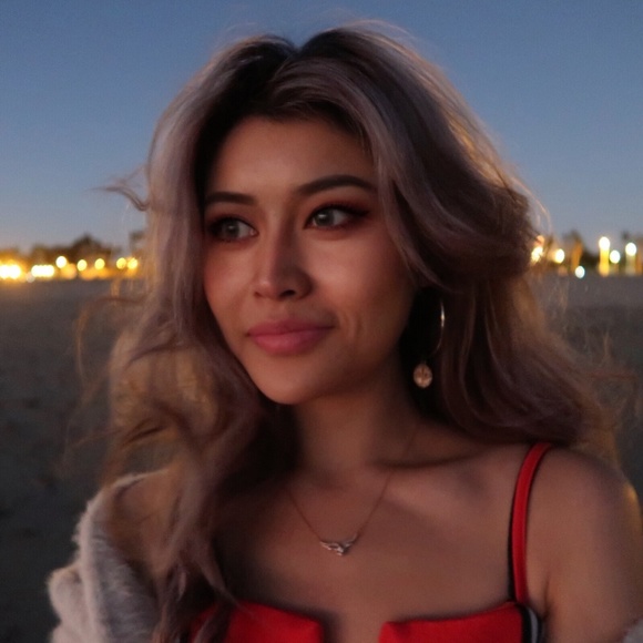 Meet your Posher, Katherine! - Picture 1 of 4